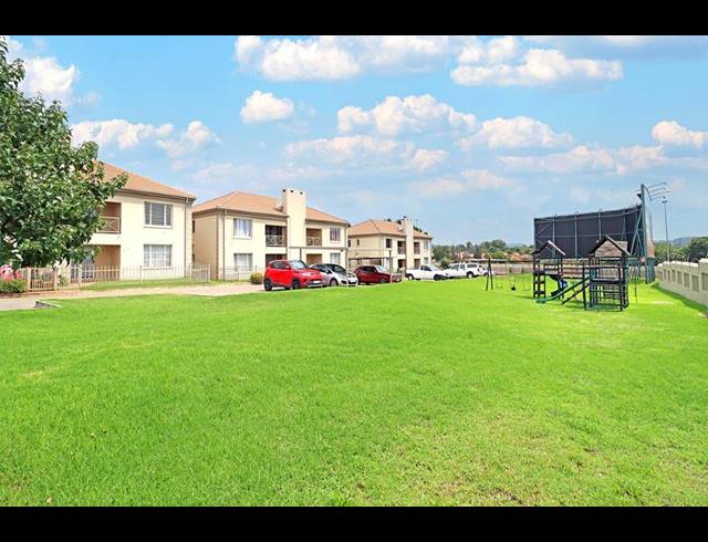 2 BEDROOM TOWNHOUSE FOR SALE IN ORIEL